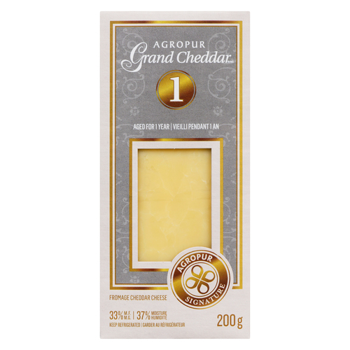 Agropur Grand Cheddar 3 Years-Old Cheese